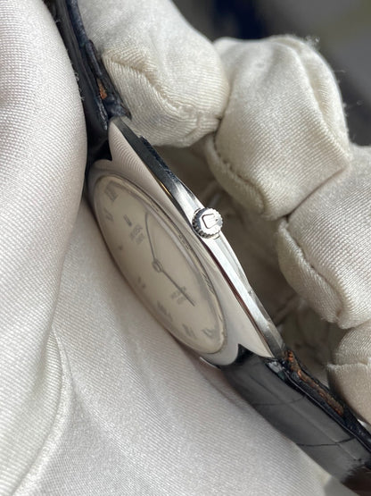 UNIVERSAL GENÈVE WHITE SHADOW AUTOMATIC ULTRA THIN REF. 866101